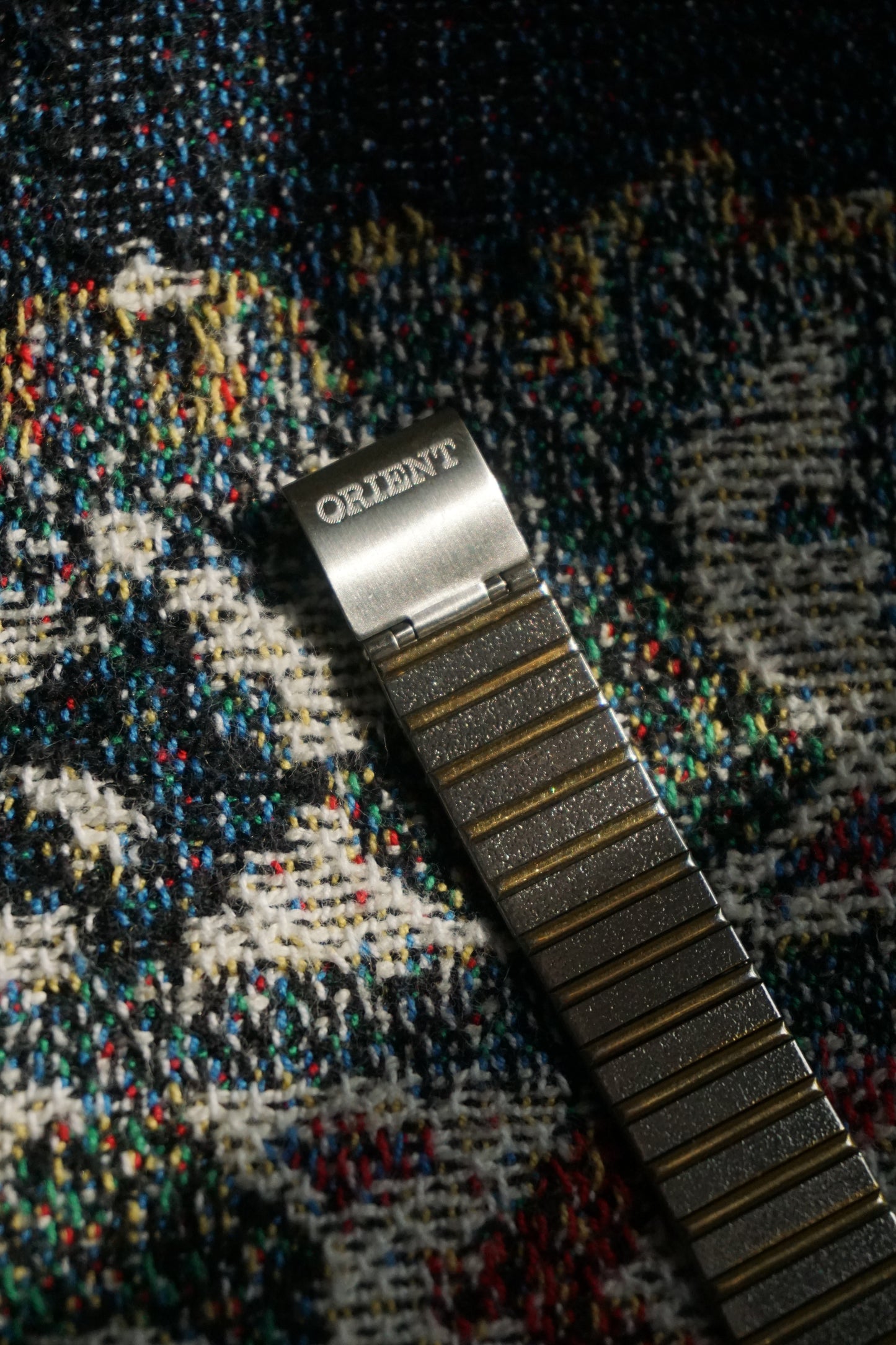 Orient tank two-tone