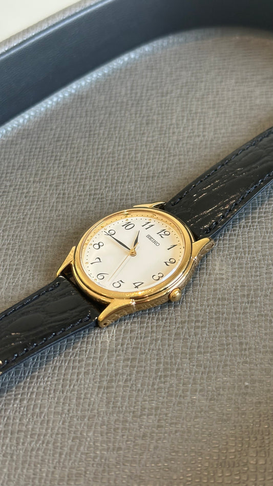 Seiko V701-1920
