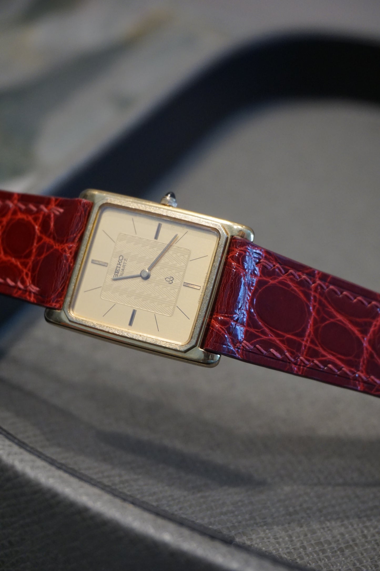 Seiko Dolce Tank 6020-5460