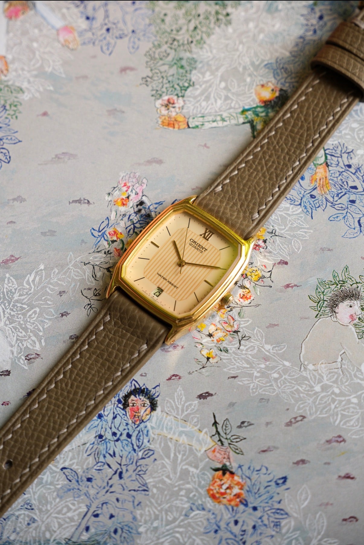 Orient tank tapestry dial