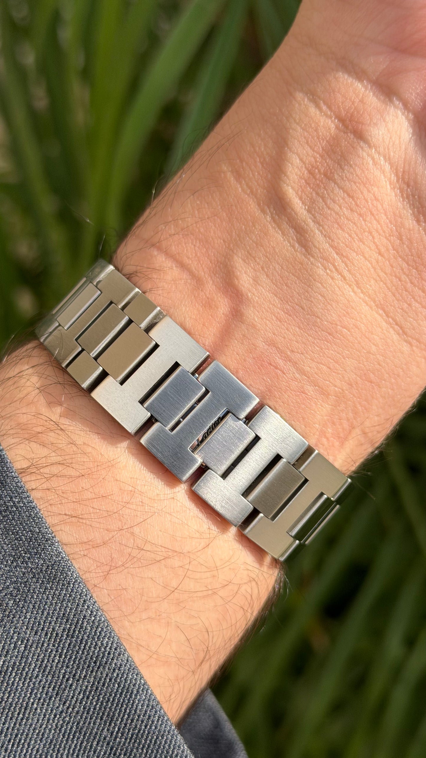 Cartier pasha salmon dial
