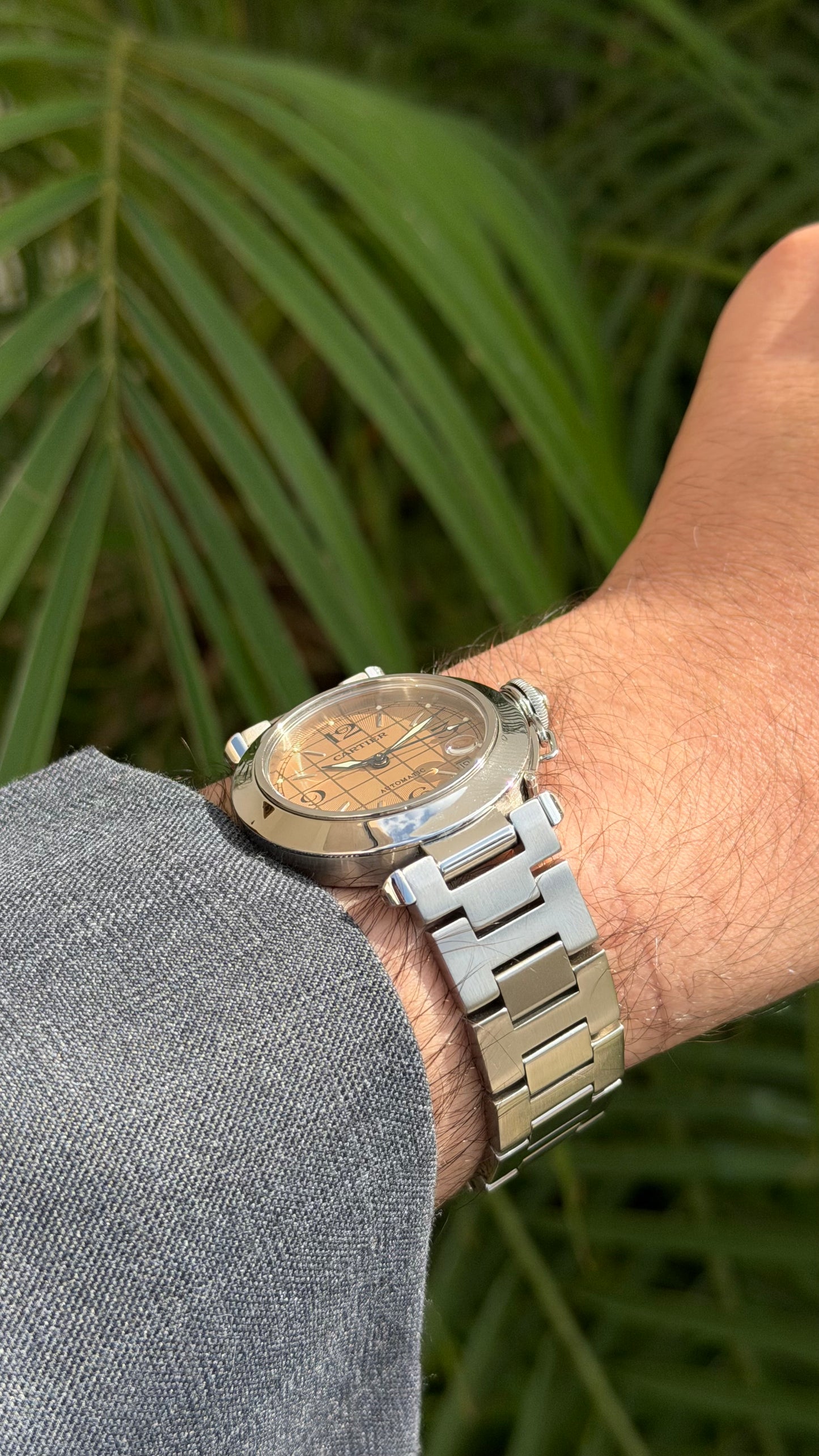 Cartier pasha salmon dial
